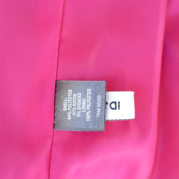 Express Rayon blended fully lined blazer with stripes and shoulder design. - Picture 8 of 8